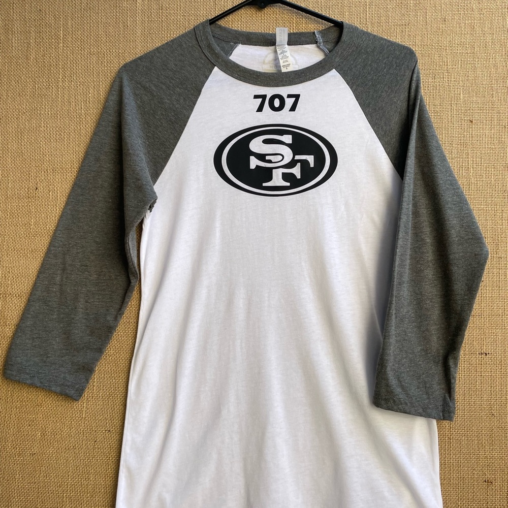 Small Bella-Canvas Raglan - Picture 4 of 4
